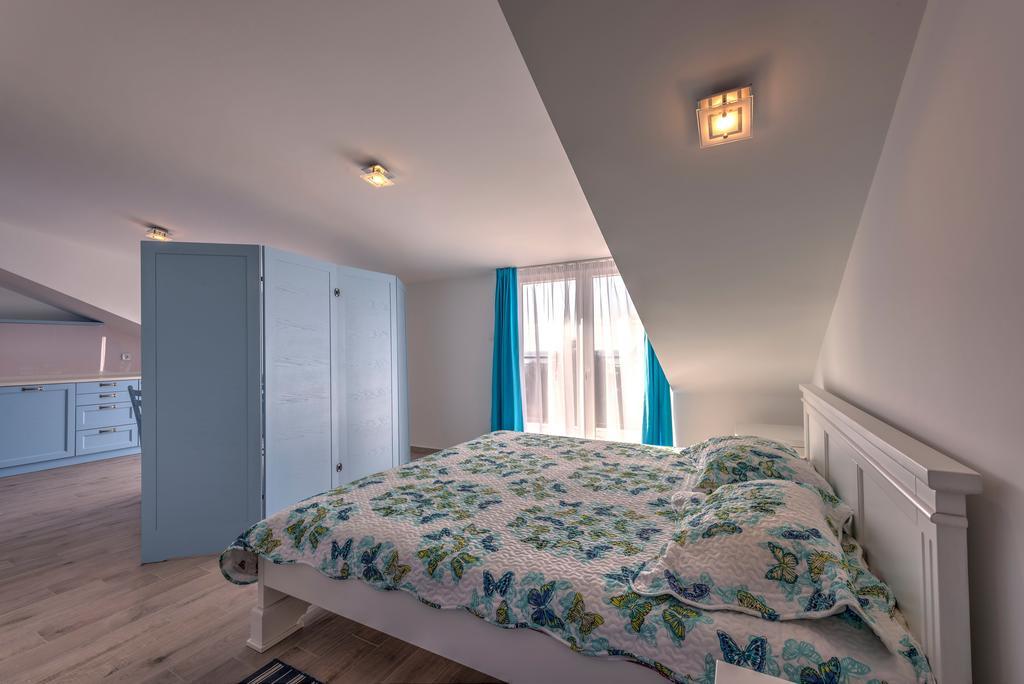 Villa Sandy Apartments Tivat Exterior photo